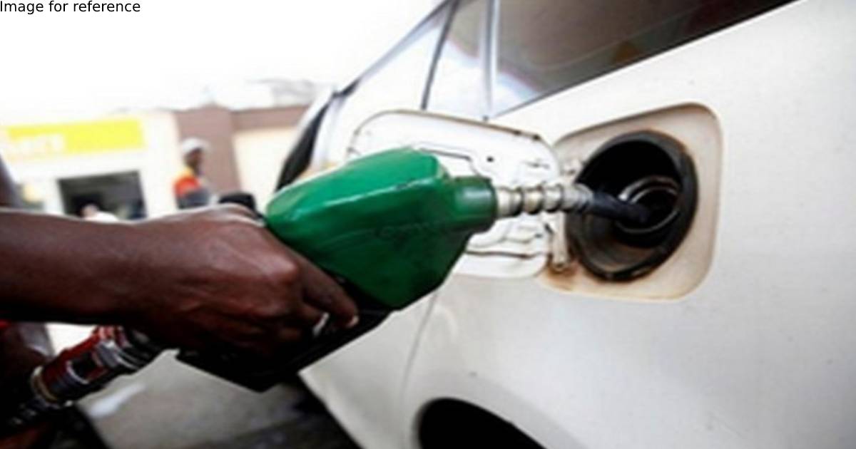 Pakistan raises petrol price by Rs 6, to cost Rs 233.91 per litre